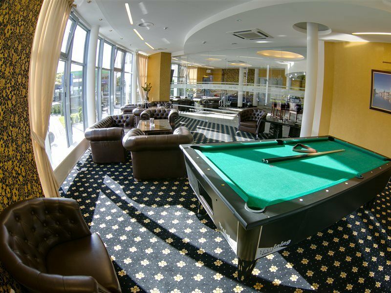 Hotel Business Faltom Gdynia Rumia Extérieur photo